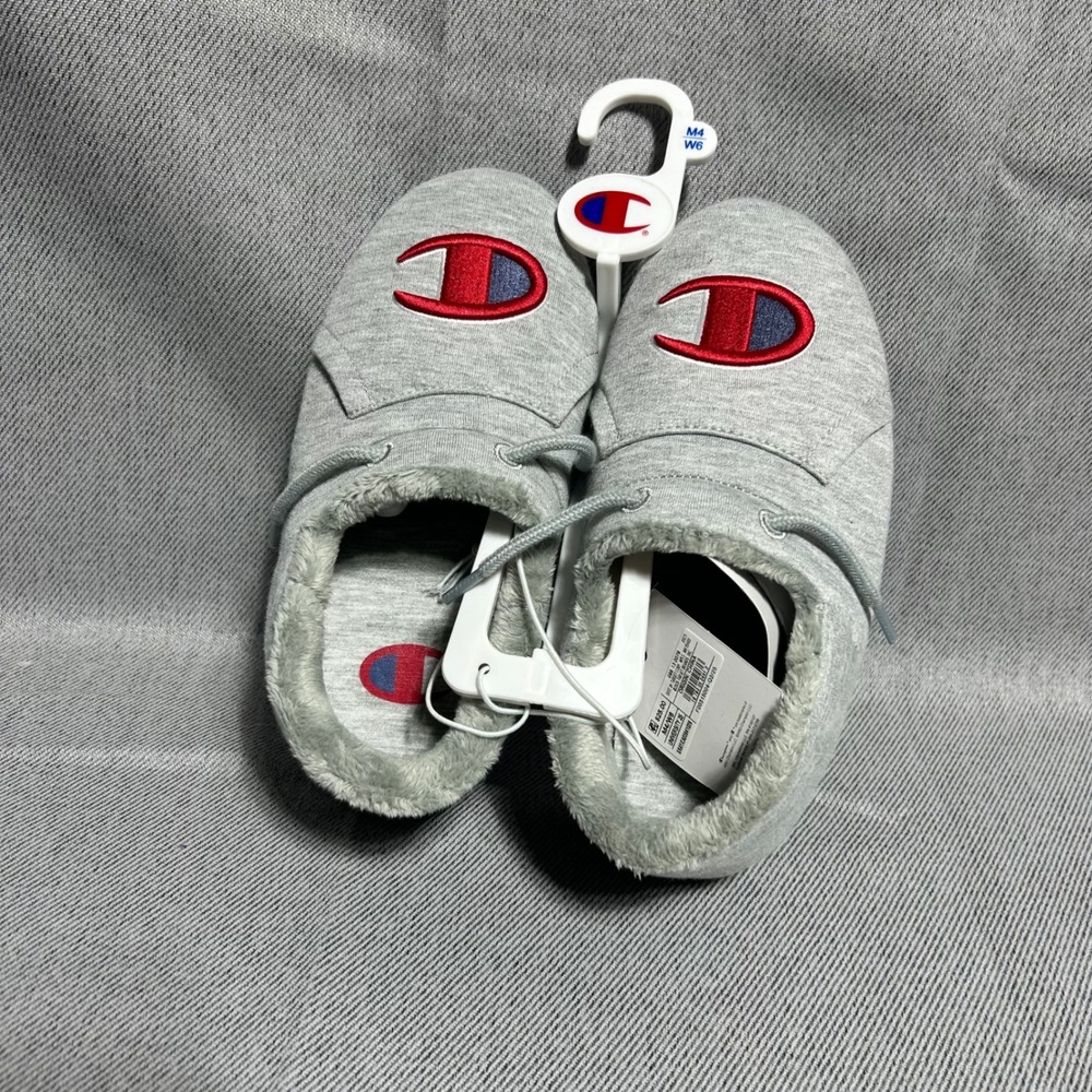 Champion University 25 Slippers Unisex M4/W6 Gray Faux Fur Lined Logo C Mules‎
